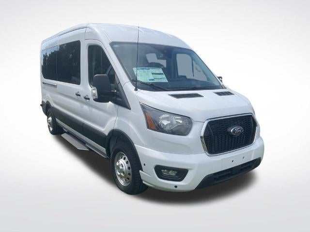 2025 Ford Transit Passenger Wagon T-350 148" Med Roof XLT AWD