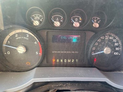 2015 Ford Super Duty F-450 DRW 2WD Crew Cab 176" WB 60" CA XL