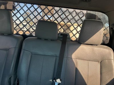 2015 Ford Super Duty F-450 DRW 2WD Crew Cab 176" WB 60" CA XL