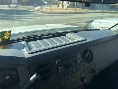 2015 Ford Super Duty F-450 DRW 2WD Crew Cab 176" WB 60" CA XL