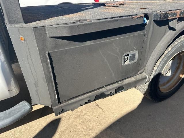 2015 Ford Super Duty F-450 DRW 2WD Crew Cab 176" WB 60" CA XL