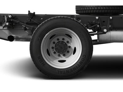 2015 Ford Super Duty F-450 DRW 2WD Crew Cab 176" WB 60" CA XL