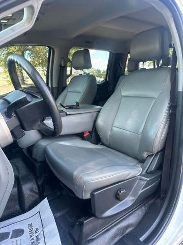 2023 Ford Super Duty F-450 DRW XL 4WD Crew Cab 179" WB 60" CA