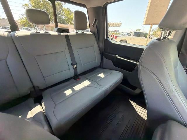 2023 Ford Super Duty F-450 DRW XL 4WD Crew Cab 179" WB 60" CA