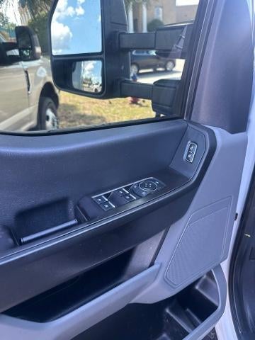 2023 Ford Super Duty F-450 DRW XL 4WD Crew Cab 179" WB 60" CA