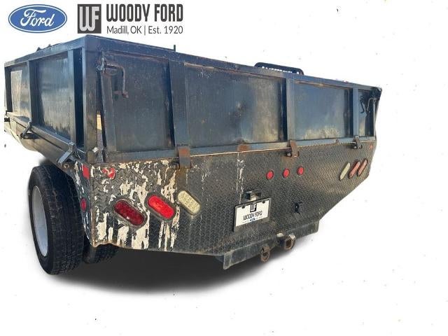 2016 Ford Super Duty F-550 DRW 4WD Crew Cab 176" WB 60" CA XL