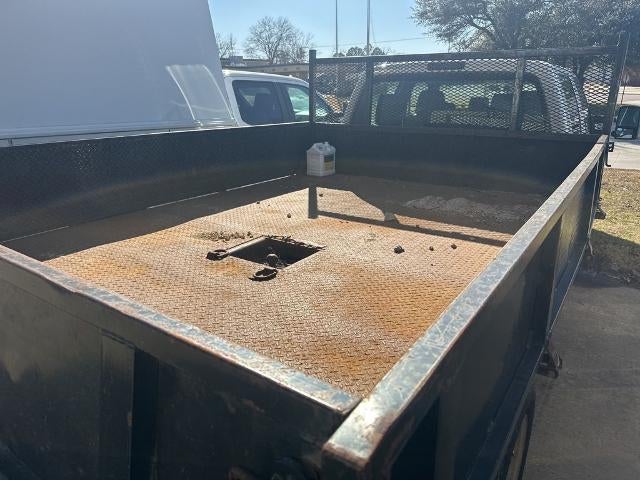 2016 Ford Super Duty F-550 DRW 4WD Crew Cab 176" WB 60" CA XL