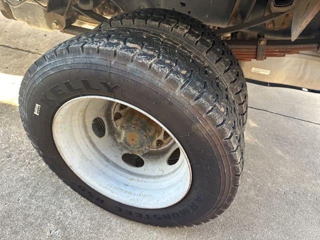 2016 Ford Super Duty F-550 DRW 4WD Crew Cab 176" WB 60" CA XL