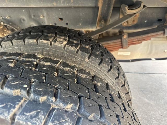 2016 Ford Super Duty F-550 DRW 4WD Crew Cab 176" WB 60" CA XL