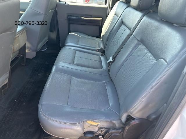 2016 Ford Super Duty F-550 DRW 4WD Crew Cab 176" WB 60" CA XL