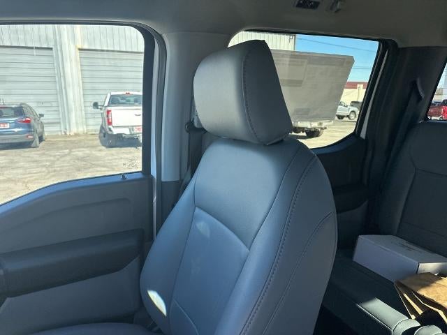 2026 Ford Super Duty F-350 DRW XL 4WD Crew Cab 179" WB 60" CA