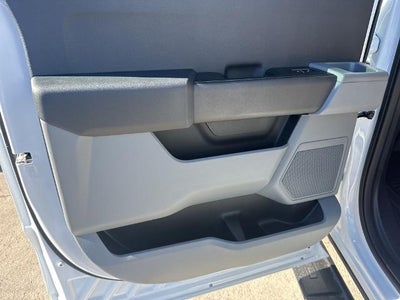 2026 Ford Super Duty F-350 DRW XL 4WD Crew Cab 179" WB 60" CA