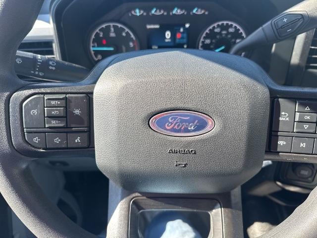 2026 Ford Super Duty F-350 DRW XL 4WD Crew Cab 179" WB 60" CA