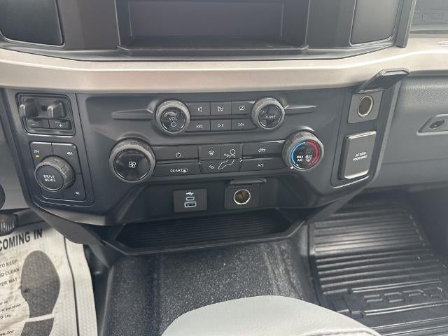 2024 Ford Super Duty F-350 DRW XL 4WD Crew Cab 179" WB 60" CA