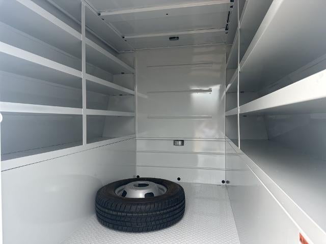 2024 Ford Super Duty F-350 DRW XL 4WD Crew Cab 179" WB 60" CA