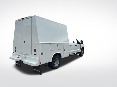 2024 Ford Super Duty F-350 DRW XL 4WD Crew Cab 179" WB 60" CA