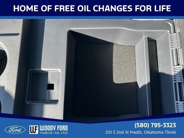 2026 Ford Super Duty F-350 DRW XL 4WD Crew Cab 179" WB 60" CA