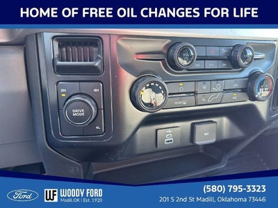 2026 Ford Super Duty F-350 DRW XL 4WD Crew Cab 179" WB 60" CA