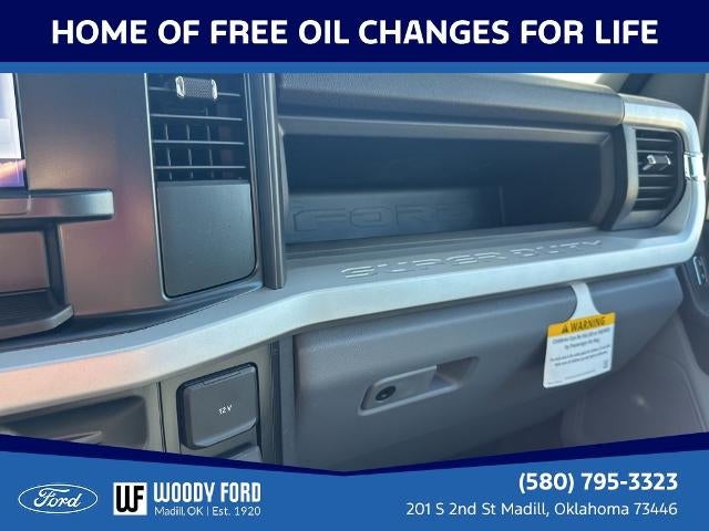 2026 Ford Super Duty F-350 DRW XL 4WD Crew Cab 179" WB 60" CA