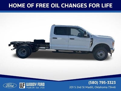 2026 Ford Super Duty F-350 DRW XL 4WD Crew Cab 179" WB 60" CA