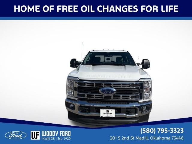 2026 Ford Super Duty F-350 DRW XL 4WD Crew Cab 179" WB 60" CA