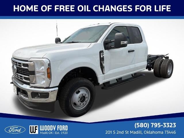 2026 Ford Super Duty F-350 DRW XL 4WD SuperCab 168" WB 60" CA