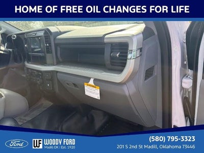 2026 Ford Super Duty F-350 DRW XL 4WD Reg Cab 169" WB 84" CA
