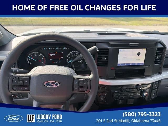 2026 Ford Super Duty F-350 DRW XL 4WD Reg Cab 169" WB 84" CA