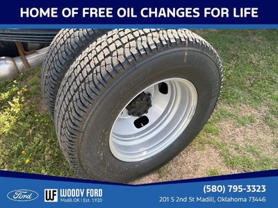 2026 Ford Super Duty F-350 DRW XL 4WD Reg Cab 169" WB 84" CA