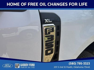 2026 Ford Super Duty F-350 DRW XL 4WD Reg Cab 169" WB 84" CA