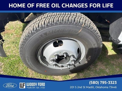 2026 Ford Super Duty F-350 DRW XL 4WD Reg Cab 169" WB 84" CA