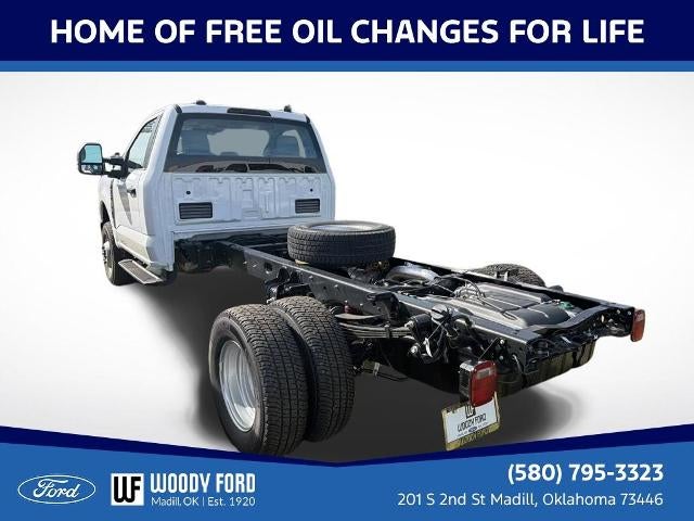 2026 Ford Super Duty F-350 DRW XL 4WD Reg Cab 169" WB 84" CA