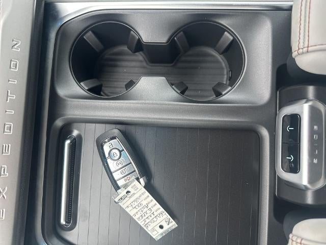 2026 Ford Super Duty F-550 DRW XL 4WD SuperCab 168" WB 60" CA