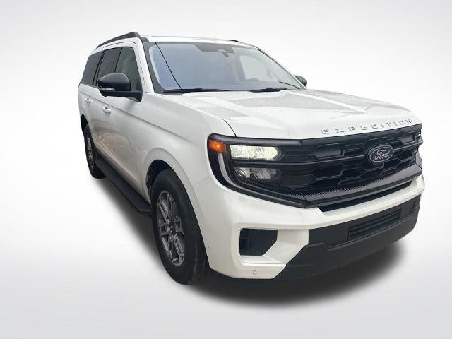 2026 Ford Super Duty F-550 DRW XL 4WD SuperCab 168" WB 60" CA