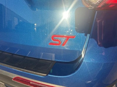 2023 Ford Explorer ST 4WD