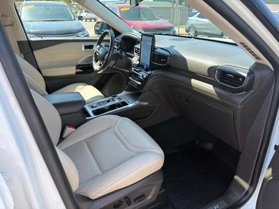 2022 Ford Explorer Platinum 4WD