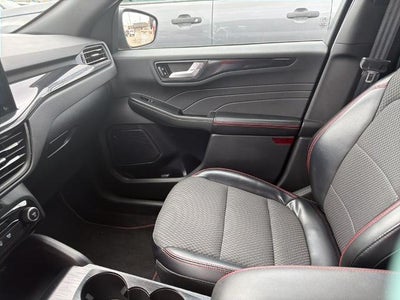 2023 Ford Escape ST-Line FWD