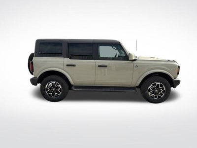 2026 Ford Bronco Outer Banks 4 Door 4x4
