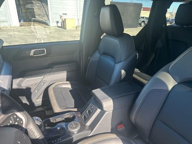 2025 Ford Bronco Outer Banks 4 Door 4x4