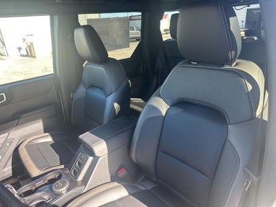 2025 Ford Bronco Outer Banks 4 Door 4x4