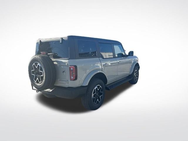 2025 Ford Bronco Outer Banks 4 Door 4x4