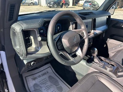 2025 Ford Bronco Outer Banks 4 Door 4x4