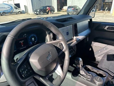 2025 Ford Bronco Outer Banks 4 Door 4x4