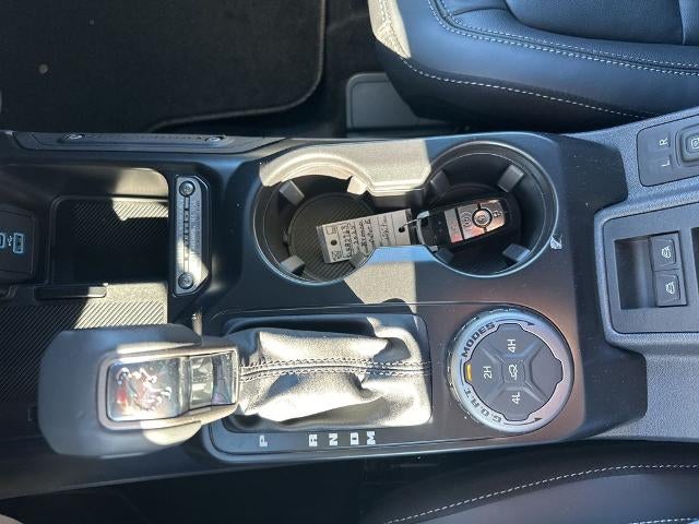 2025 Ford Bronco Outer Banks 4 Door 4x4