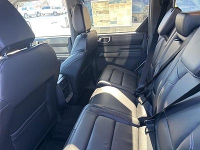 2025 Ford Bronco Outer Banks 4 Door 4x4