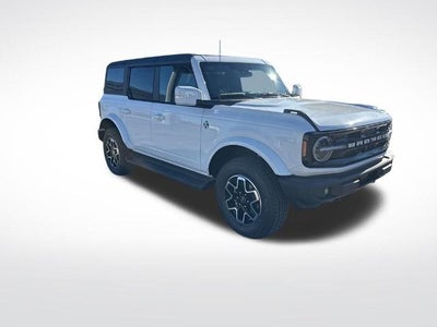 2025 Ford Bronco Outer Banks 4 Door 4x4