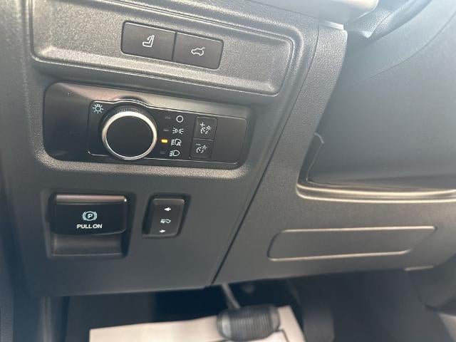 2023 Ford Expedition Max XLT 4x4