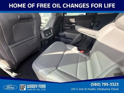 2027 Ford Expedition Max Active 4x4