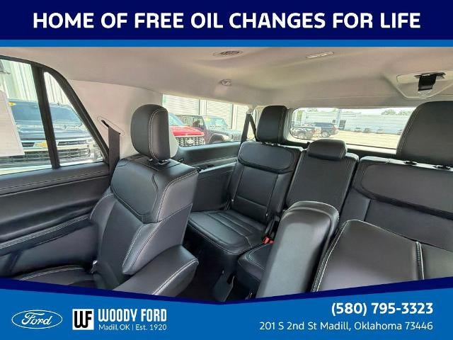 2027 Ford Expedition Max Platinum 4x4