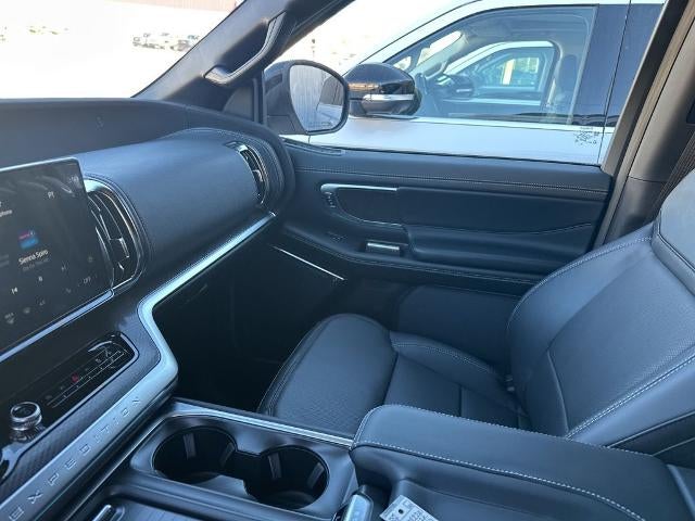 2026 Ford Expedition Max Platinum 4x4